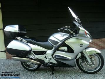 Zeer nette ST 1300 Pan European ABS / TCS ST1300 beschikbaar voor biedingen