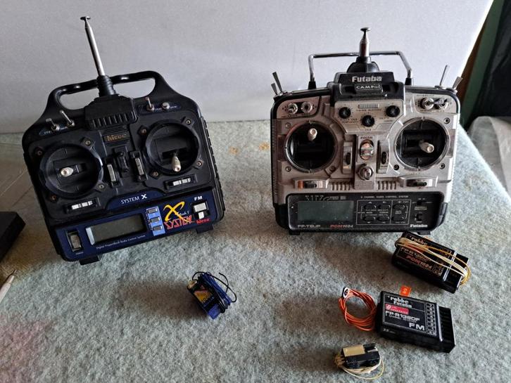 Zender voor radiobesturing, Hobby en Vrije tijd, Modelbouw | Radiografisch | Vliegtuigen, Gebruikt, Ophalen