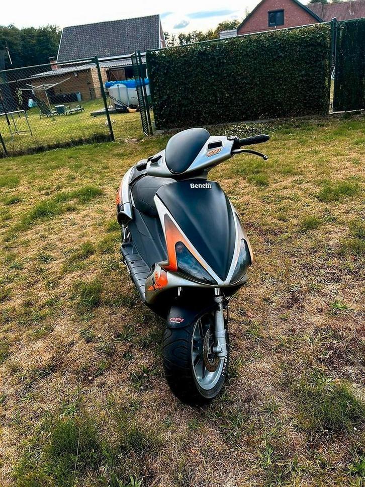 Benelli 491 a klasse 50cc, Vélos & Vélomoteurs, Scooters | Aprilia, Enlèvement