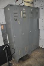 Grijze vestiaire kasten, Ophalen, Gebruikt, 200 cm of meer, 150 tot 200 cm