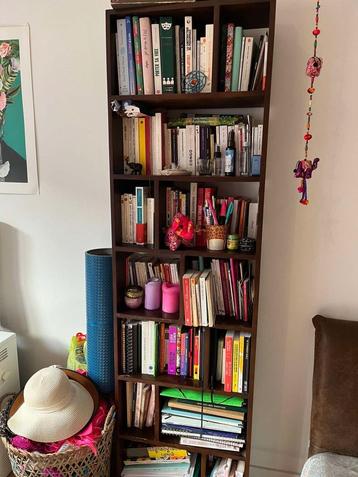 Bibliothèque étagère beschikbaar voor biedingen
