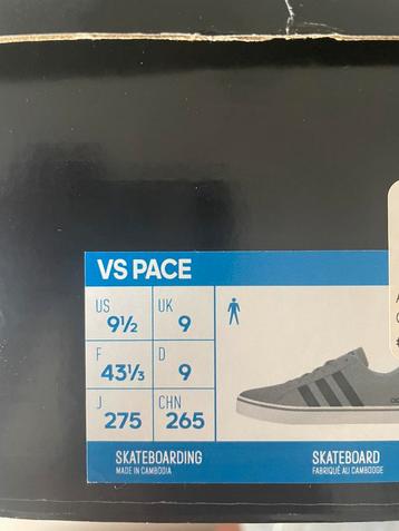 Sneakers Adidas beschikbaar voor biedingen