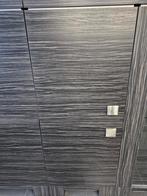 Armoire, 25 à 50 cm, Avec porte(s), Moins de 150 cm, Comme neuf