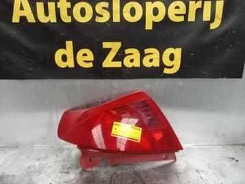 Achterlicht rechts van een Suzuki Swift beschikbaar voor biedingen