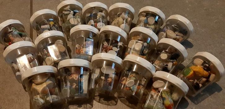 Fèves pour collection  156 pièces, Collections, Statues & Figurines