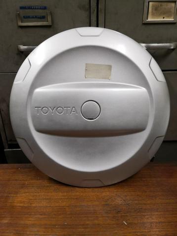 Toyota RAV 4 (XA20) Afdekking reservewielsectie beschikbaar voor biedingen