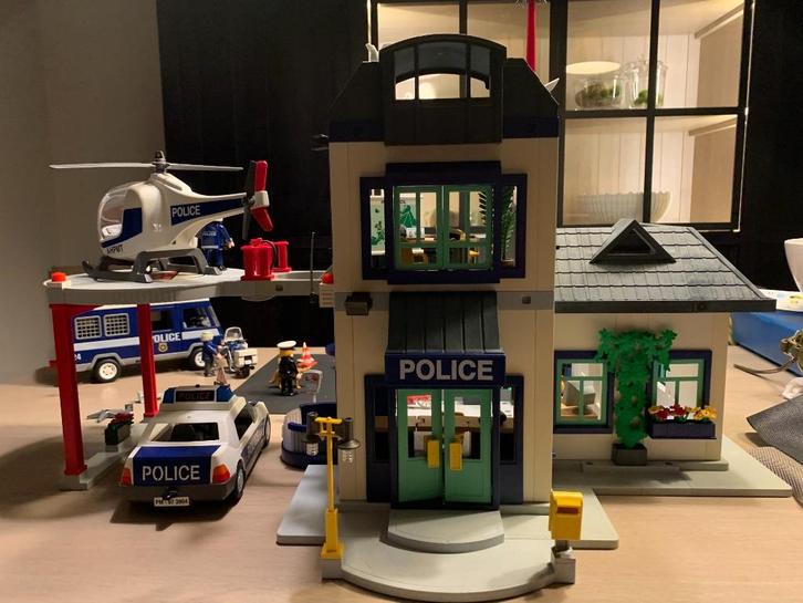 Playmobil politiekantoor vintage, Kinderen en Baby's, Speelgoed | Playmobil, Gebruikt, Complete set, Ophalen of Verzenden