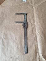 Ancien pied à coulisse - Hauteur 30 cm, Bricolage & Construction, Instruments de mesure, Utilisé, Enlèvement ou Envoi