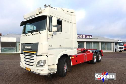 DAF XF 510 Fat 6x4 Euro 6, Autos, Camions, Entreprise, Caméra de recul, Air conditionné, Electronic Stability Program (ESP), Vitres électriques