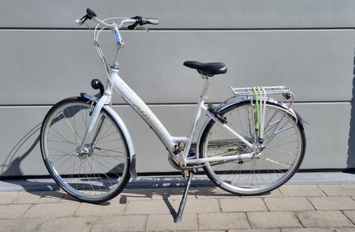 Giant Chill CS3 damesfiets Small – ideale tienerfiets, Fietsen en Brommers, Fietsen | Dames | Damesfietsen, Gebruikt, Giant, (Extra) lage instap