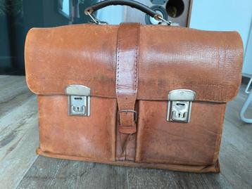 Cognac leren boekentas, Handtassen en Accessoires, Tassen | Schooltassen, Ophalen, Gebruikt