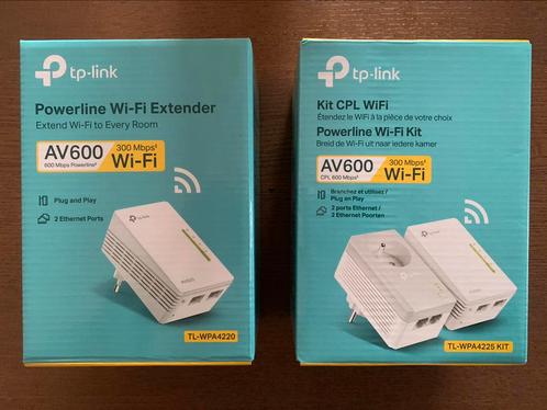 Prise CPL + wifi, avec prise gigogne TP-Link TL-WPA4225 KIT, Informatique & Logiciels, Commutateurs réseau, Comme neuf