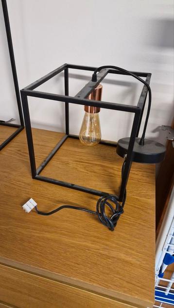 Set eetkamer lampen beschikbaar voor biedingen