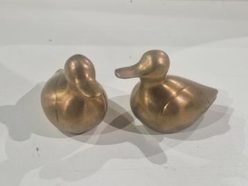 2 koperen eenden  , set  beschikbaar voor biedingen