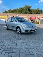 Toyota Verso 1.8 ATV, Auto's, Toyota, Stof, Zwart, Overige kleuren, 7 zetels
