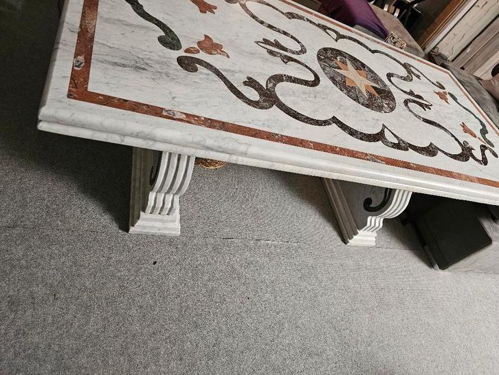 Marmeren tafel met ingelegde motieven, Huis en Inrichting, Tafels | Eettafels, Zo goed als nieuw, 50 tot 100 cm, 150 tot 200 cm