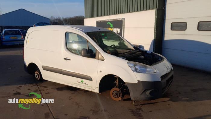 Buitenspiegel rechts van een Peugeot Partner, Auto-onderdelen, Spiegels, Peugeot, Gebruikt, 3 maanden garantie