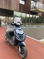 Piaggo zip 4 takt, Fietsen en Brommers, Scooters | Piaggio, Ophalen, Gebruikt, Zip, Klasse A (25 km/u)