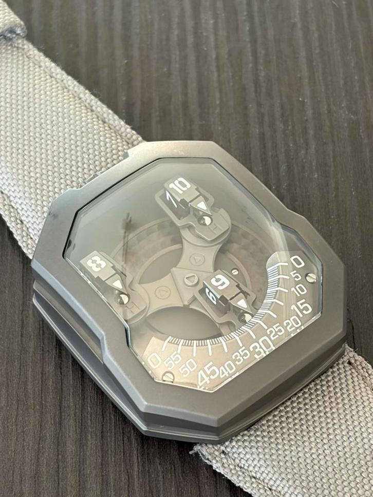 Angles Orbitron Titanium Shadow, ensemble complet, Bijoux, Sacs & Beauté, Montres | Hommes, Comme neuf, Montre-bracelet, Autres marques