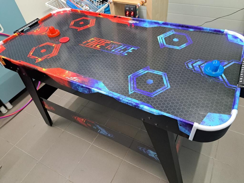 Airhockeytafel Fire VS Ice

Carromco, Enfants & Bébés, Jouets | Tables de jeux, Enlèvement