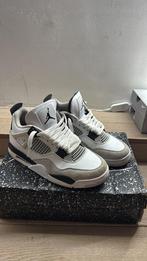 Jordan 4 military black maat 42, Ophalen, Zo goed als nieuw, Jordan