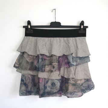 Mini rok met laagjes van kant grijs L/XL beschikbaar voor biedingen