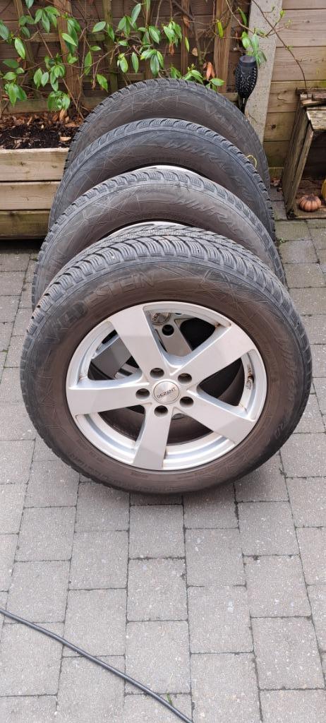 vredestein wintrac pro set van 4 winterbanden + velgen, Auto-onderdelen, Banden en Velgen, Banden en Velgen, Winterbanden, 17 inch