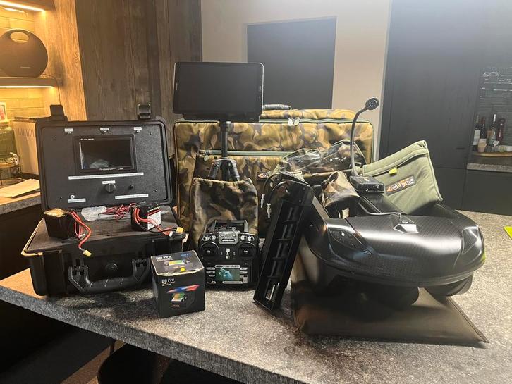 Rt4 v3 full option !!!, Watersport en Boten, Hengelsport | Karpervissen, Zo goed als nieuw, Complete set, Ophalen