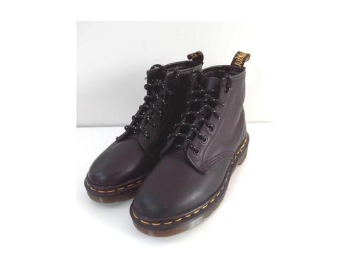 Dr Martens 101 noires en cuir Made in England - UK 3 35.5 36, Vêtements | Femmes, Chaussures, Porté, Boots et Botinnes, Noir, Enlèvement ou Envoi