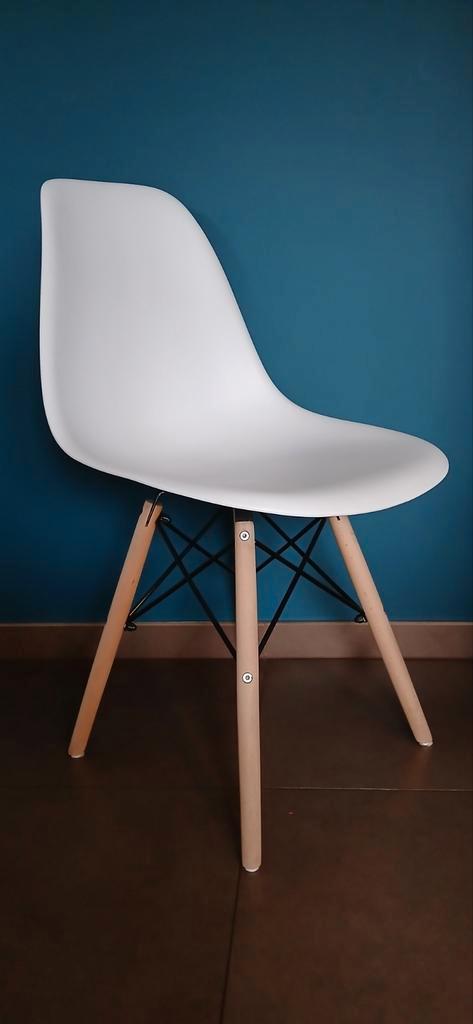 Eetkamerstoel Scandinavische stijl, Huis en Inrichting, Stoelen, Ophalen