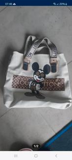 Tas Mickey Mouse Louis Vuitton, Handtassen en Accessoires, Tassen | Schoudertassen, Ophalen, Zo goed als nieuw