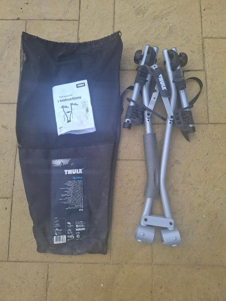 Porte-vélos Thule Xpress 970, Autos : Divers, Porte-vélos, Utilisé, Support d'attelage, 2 vélos, Enlèvement