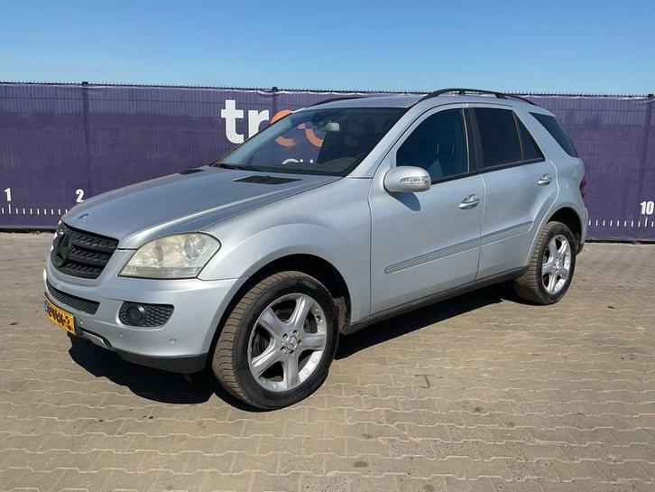 2007 - Mercedes-benz - ML 320 - Bedrijfswagen, Auto's, Bestelwagens en Lichte vracht, Bedrijf, Mercedes-Benz, Overige brandstoffen