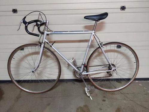 Vélo course Peugeot 1982, Fietsen en Brommers, Fietsen | Racefietsen, Gebruikt, Ophalen