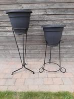 2 pvc bloempotten d.40cm,Winchester en 2 plantenstaanders, Ophalen, Gebruikt, Rond, Metaal