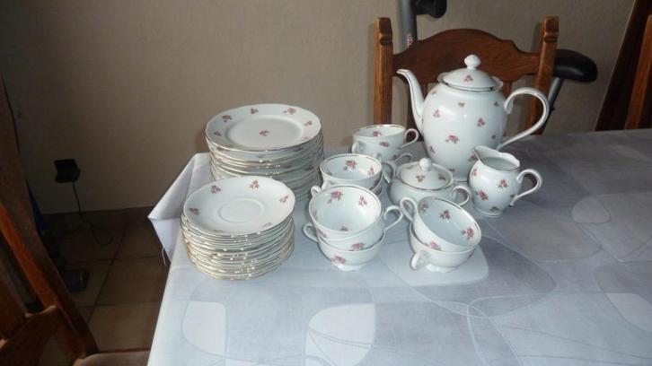 porseleinen koffieservies, Antiek en Kunst, Antiek | Servies compleet, Ophalen
