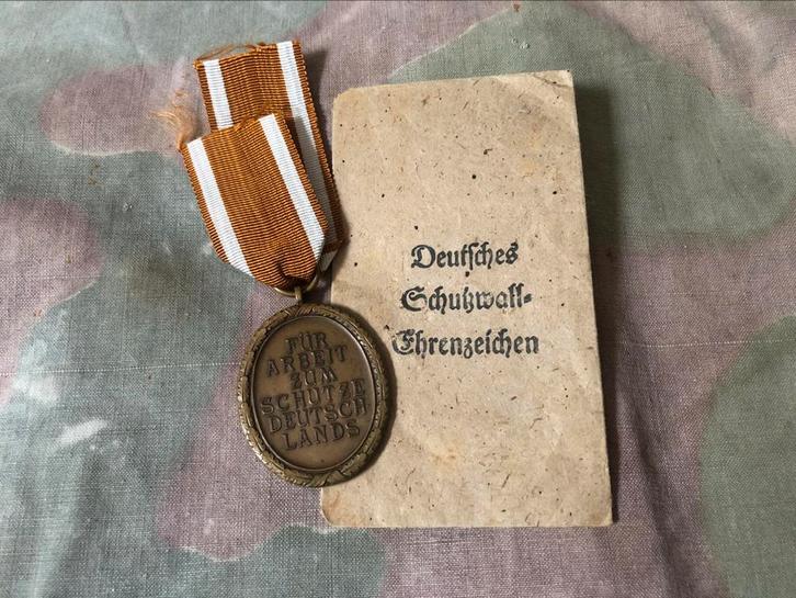 WW2 Schutzwall medaille, Verzamelen, Militaria | Tweede Wereldoorlog, Ophalen of Verzenden