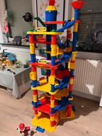 Tour de garage pour voitures de 150 cm de haut, Enfants & Bébés, Enlèvement, Comme neuf