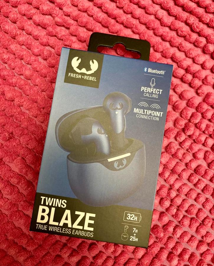 TWINS BLAZE - neufs emballage scellé, Télécoms, Téléphonie mobile | Écouteurs, Neuf, Bluetooth, Enlèvement