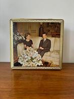 Doos van Albert en Paola Delacre, Verzamelen, Koningshuis en Royalty, Ophalen, Zo goed als nieuw, Overige typen