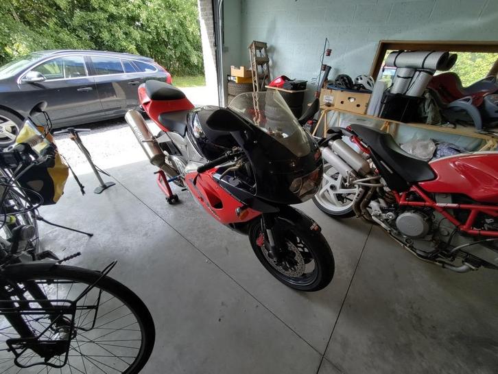 Aprilia RSV Mille, Motoren, Motoren | Aprilia, Particulier, Super Sport, meer dan 35 kW, 2 cilinders, Motorrijbewijs A, Sportuitlaat