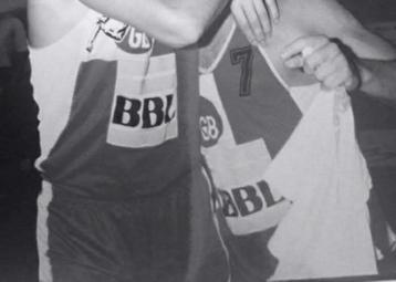 Gezocht basket shirts Belgie jaren 80-90 beschikbaar voor biedingen