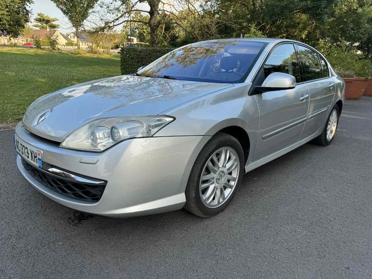 Renault Laguna initialen Paris 3.0 diesel, Auto's, Renault, Particulier, Laguna, Diesel, Automaat, Grijs, Leder, Ophalen