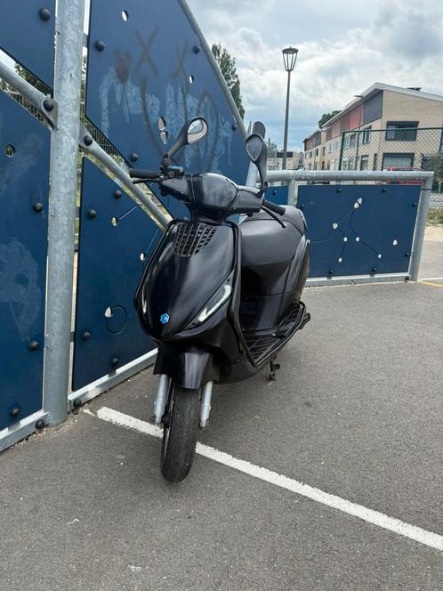 Piaggio zip 2020/A, Fietsen en Brommers, Scooters | Piaggio, Zip, Ophalen