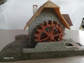 Watermolen 14 cm breed  beschikbaar voor biedingen