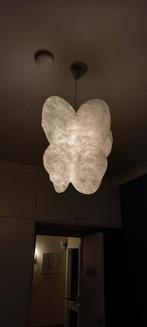 Suspension IKEA enfant en forme de papillon, Maison & Meubles, Lampes | Suspensions, Autres matériaux, Enlèvement, Utilisé, Moins de 50 cm