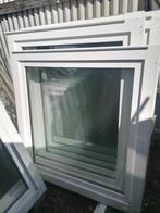Châssis PVC Blanc double vitrage, Bricolage & Construction, Comme neuf, Enlèvement, Fenêtre de façade ou Vitre, Double vitrage