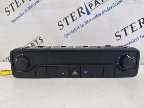 Kachel Bedieningspaneel van een Mercedes Sprinter, Auto-onderdelen, Dashboard en Schakelaars, Mercedes-Benz, Gebruikt, 3 maanden garantie