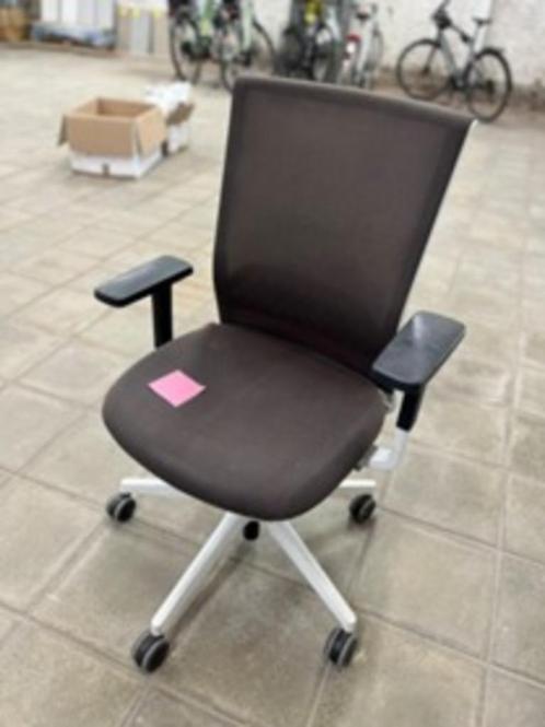 Actiu Ergonomic office chair, Huis en Inrichting, Bureaustoelen, Gebruikt, Bureaustoel, Grijs, Ergonomisch, Ophalen