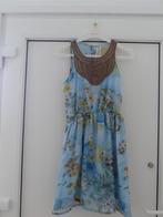 Lichtblauw jurkje met print - maat small, Kleding | Dames, Blauw, Knielengte, Ophalen of Verzenden, Zo goed als nieuw